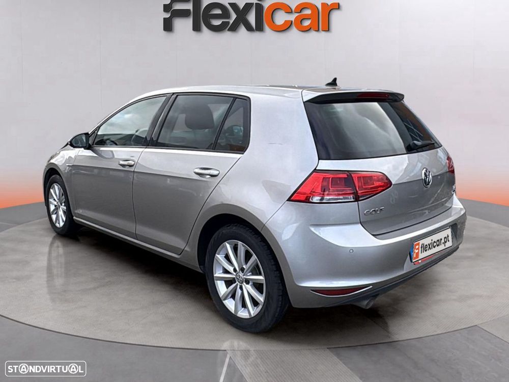 VW Golf - 5