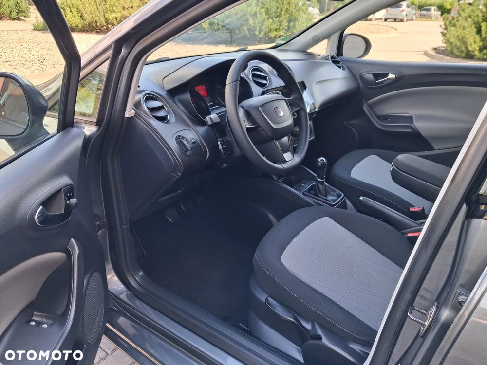 Seat Ibiza 1.4 16V Reference - 11