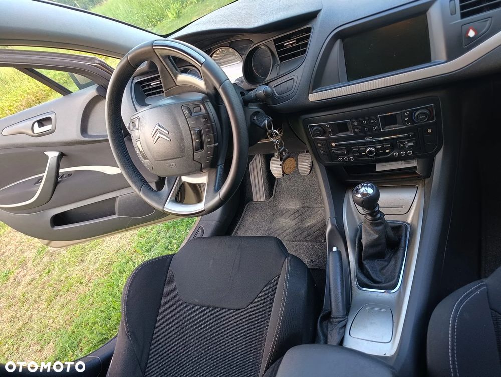Citroën C5 HDi 140 FAP Confort - 8