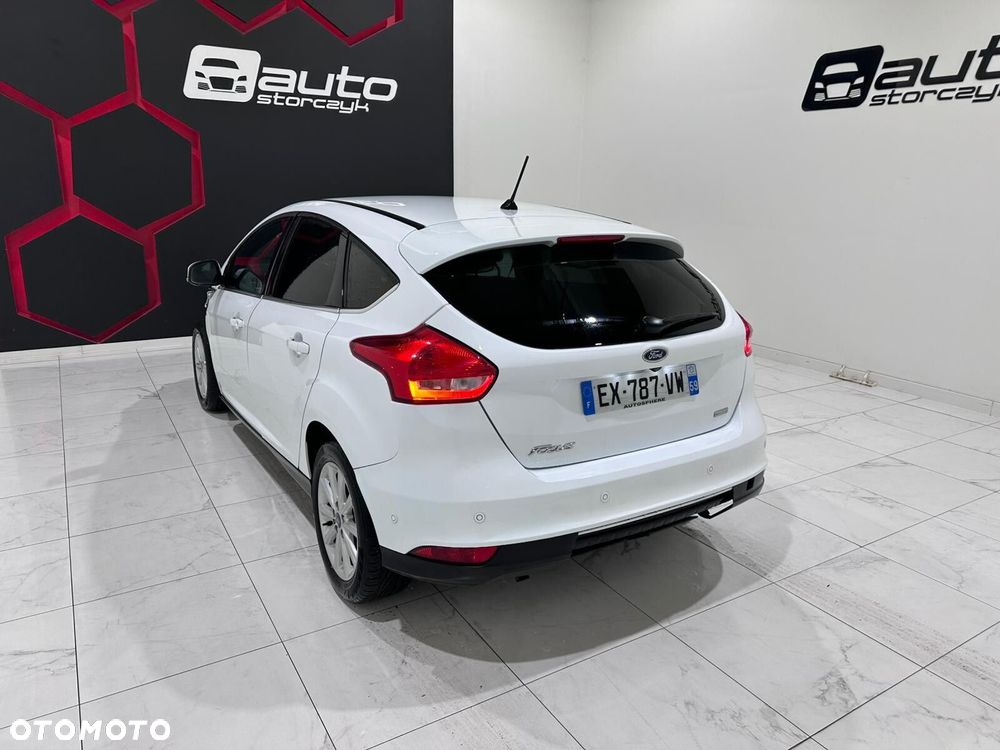 Ford Focus - 18