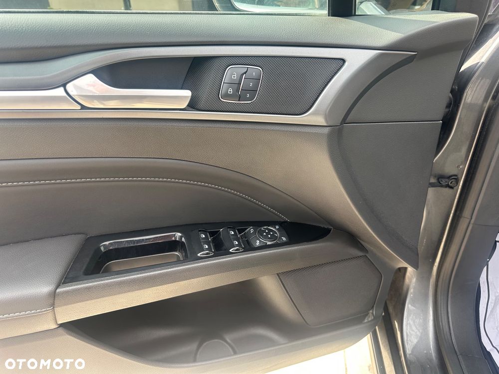 Ford Mondeo 1.5 EcoBoost Gold X (Trend) - 28