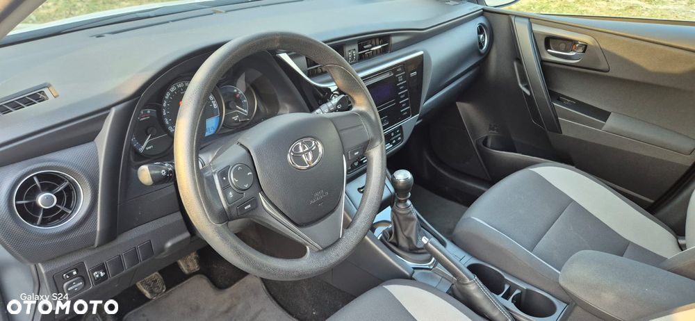 Toyota Auris 1.6 Active - 7