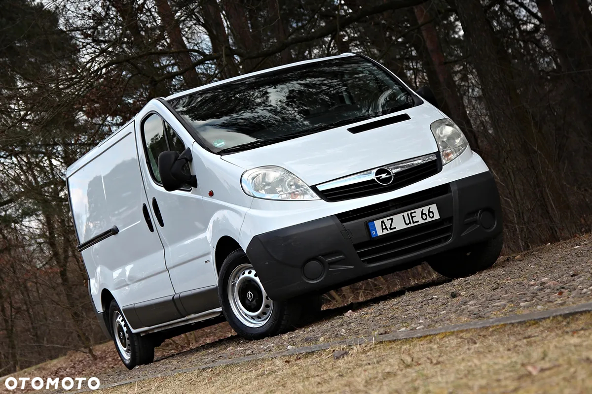 Opel Viwaro - 10