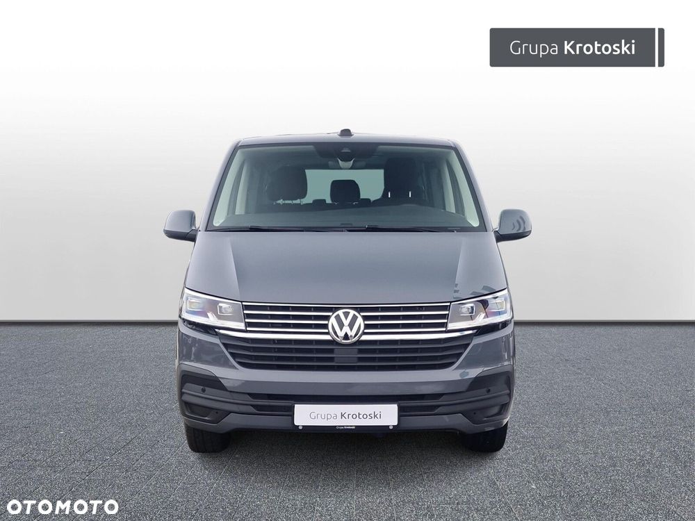 Volkswagen Caravelle - 10