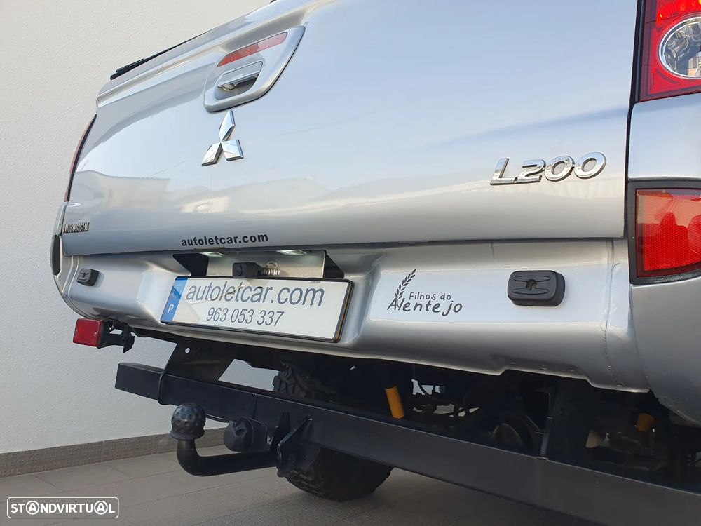 Mitsubishi L200 2.5 DI-D CD Invite AC CC 4WD - 22