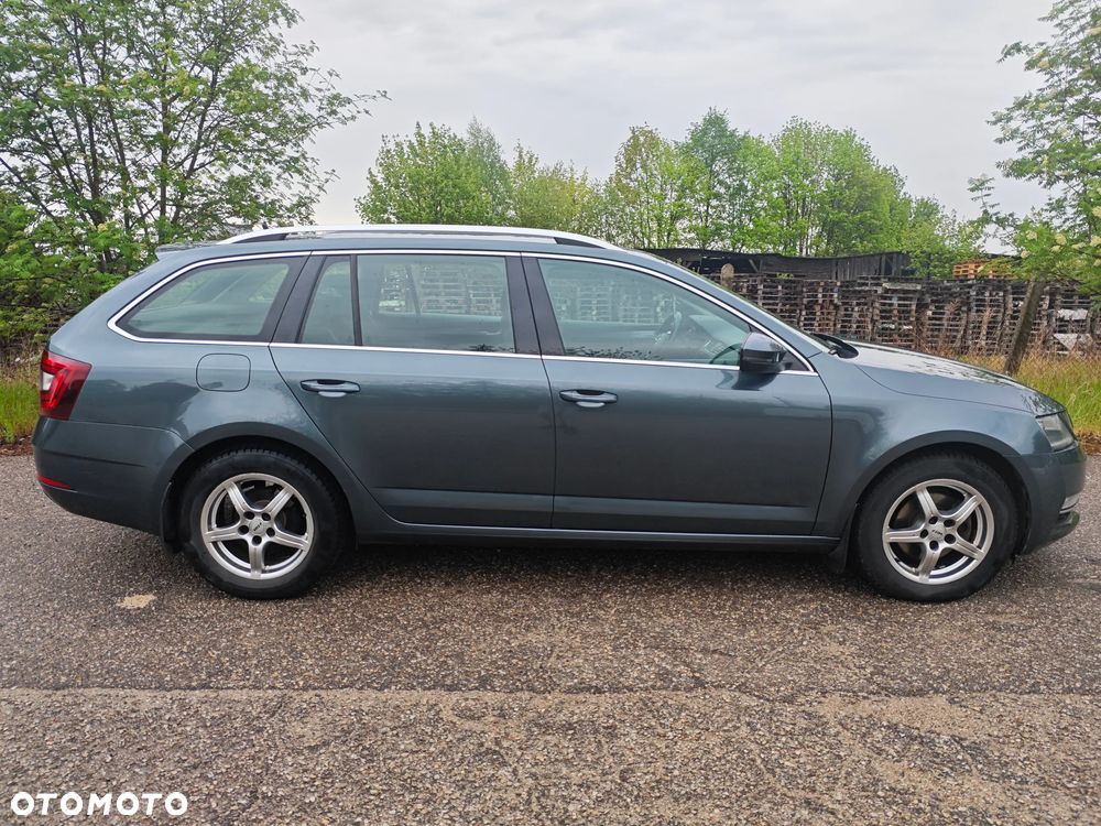Skoda Octavia ver-2-0-tdi-edition-dsg - 10