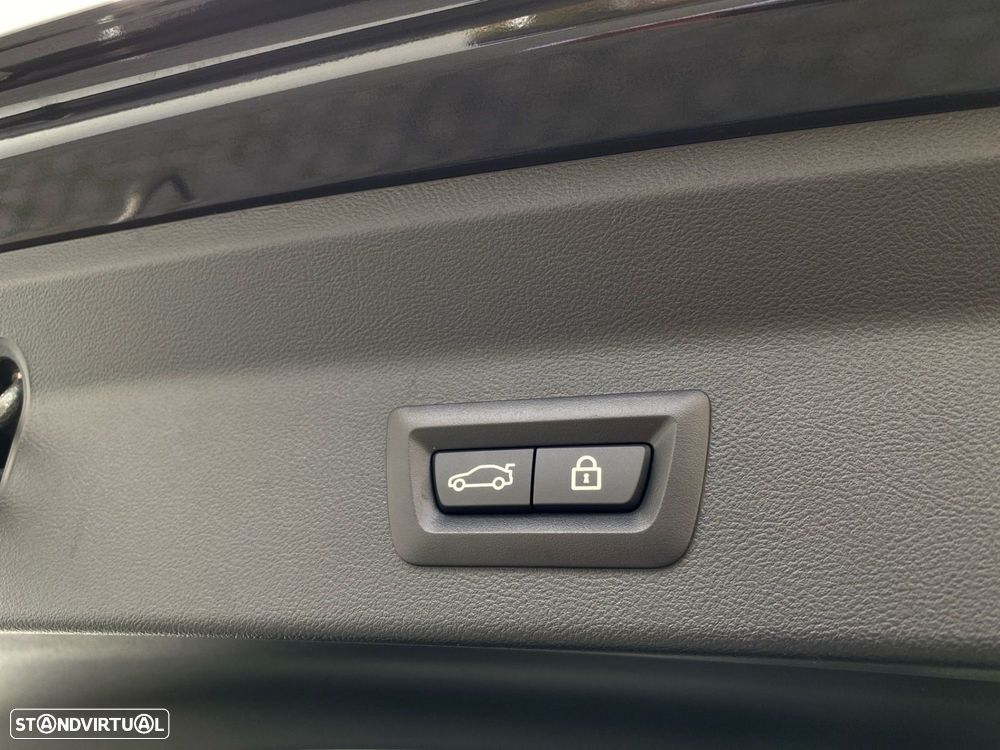 BMW iX3 M Sport Impressive - 20