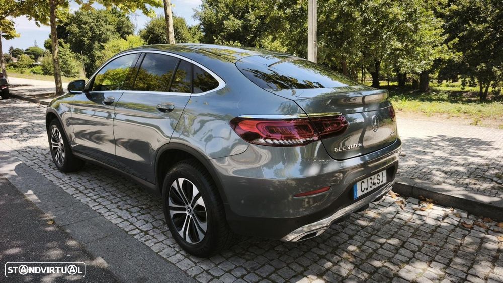 Mercedes-Benz GLC 300 de Coupe 4Matic 9G-TRONIC Exclusive - 5