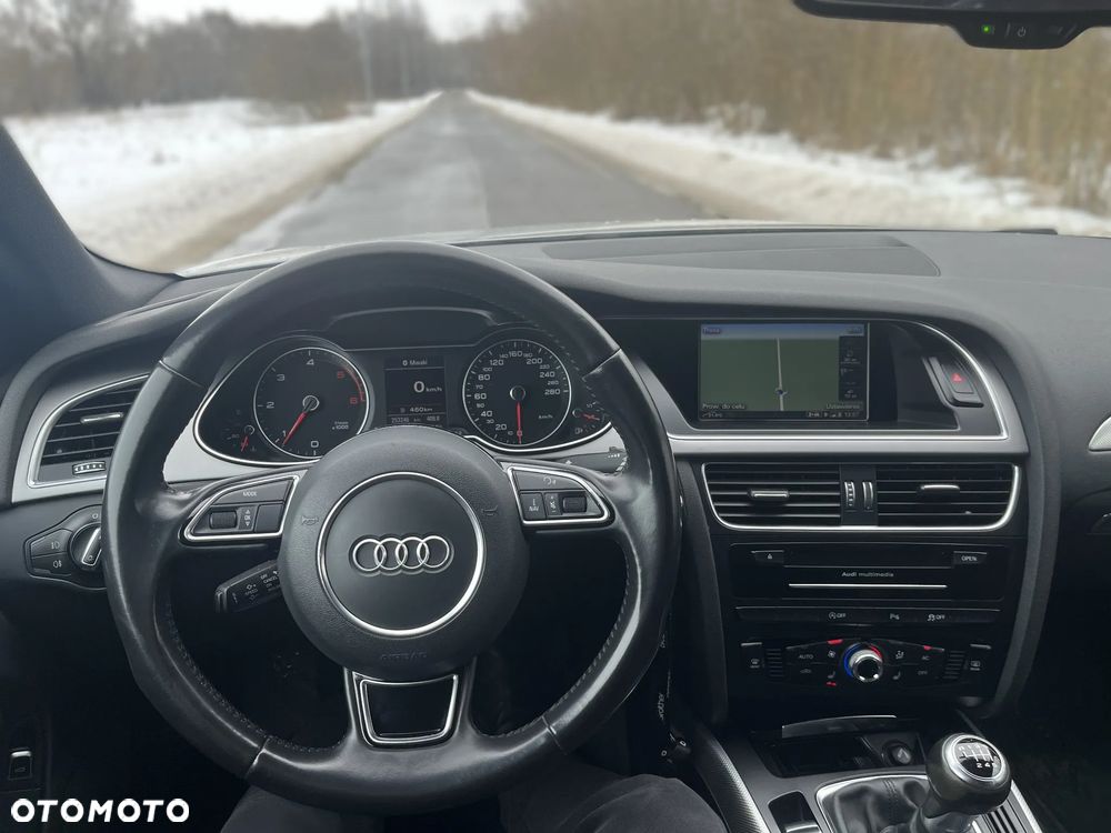 Audi A4 Avant 2.0 TDI - 8