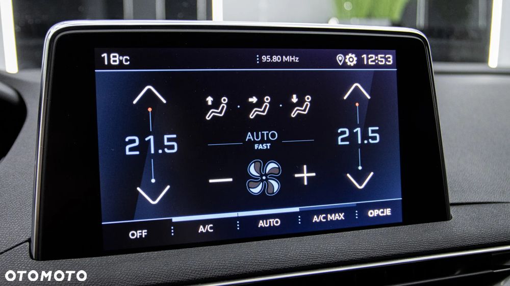 Peugeot 5008 1.5 BlueHDi Allure S&S EAT8 - 33