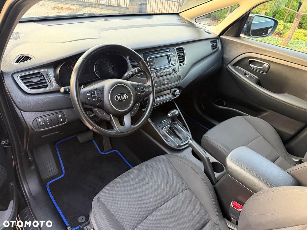 Kia Carens 1.7 CRDi L 7os - 5