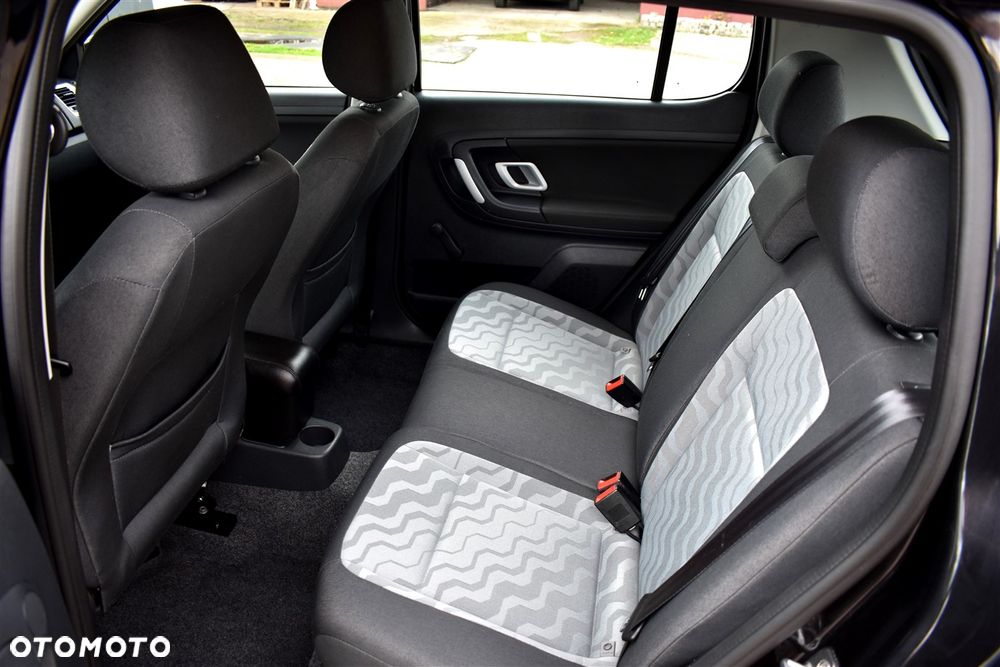 Skoda Fabia 1.4 16V Style - 21