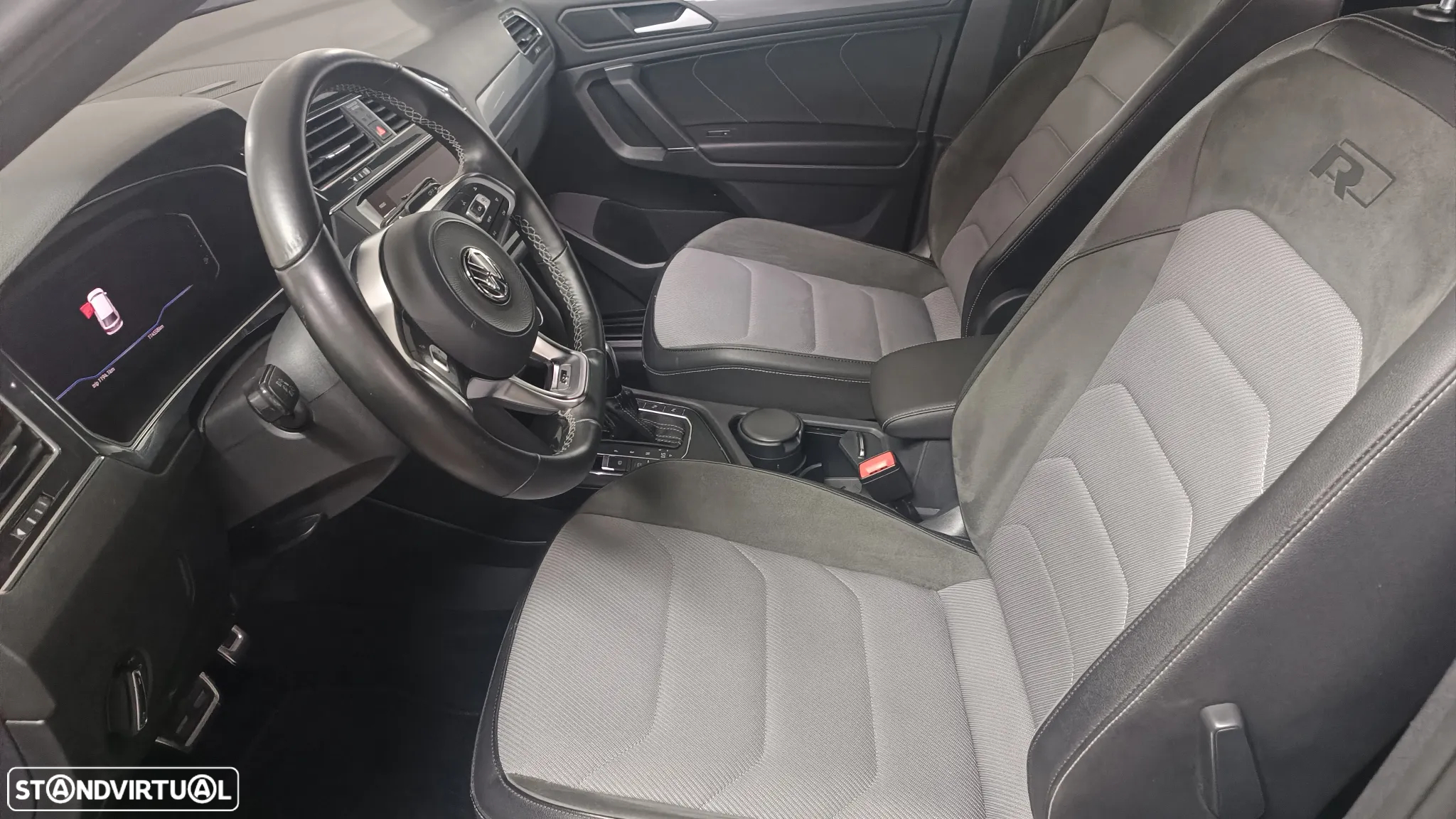 VW Tiguan Allspace - 12