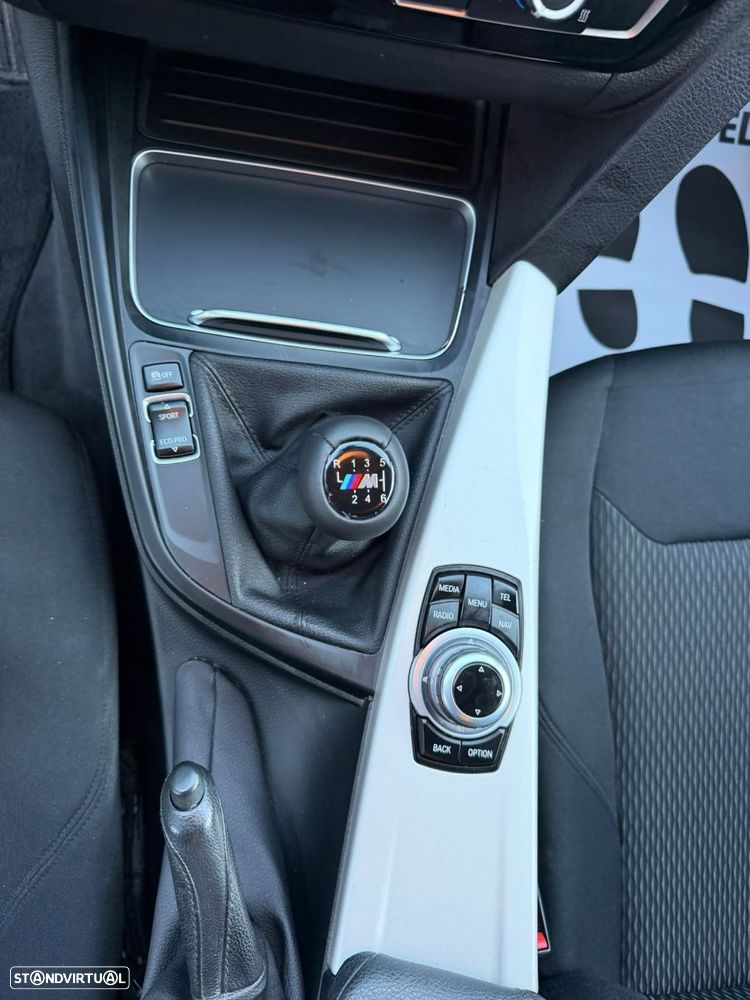 BMW 318 - 33