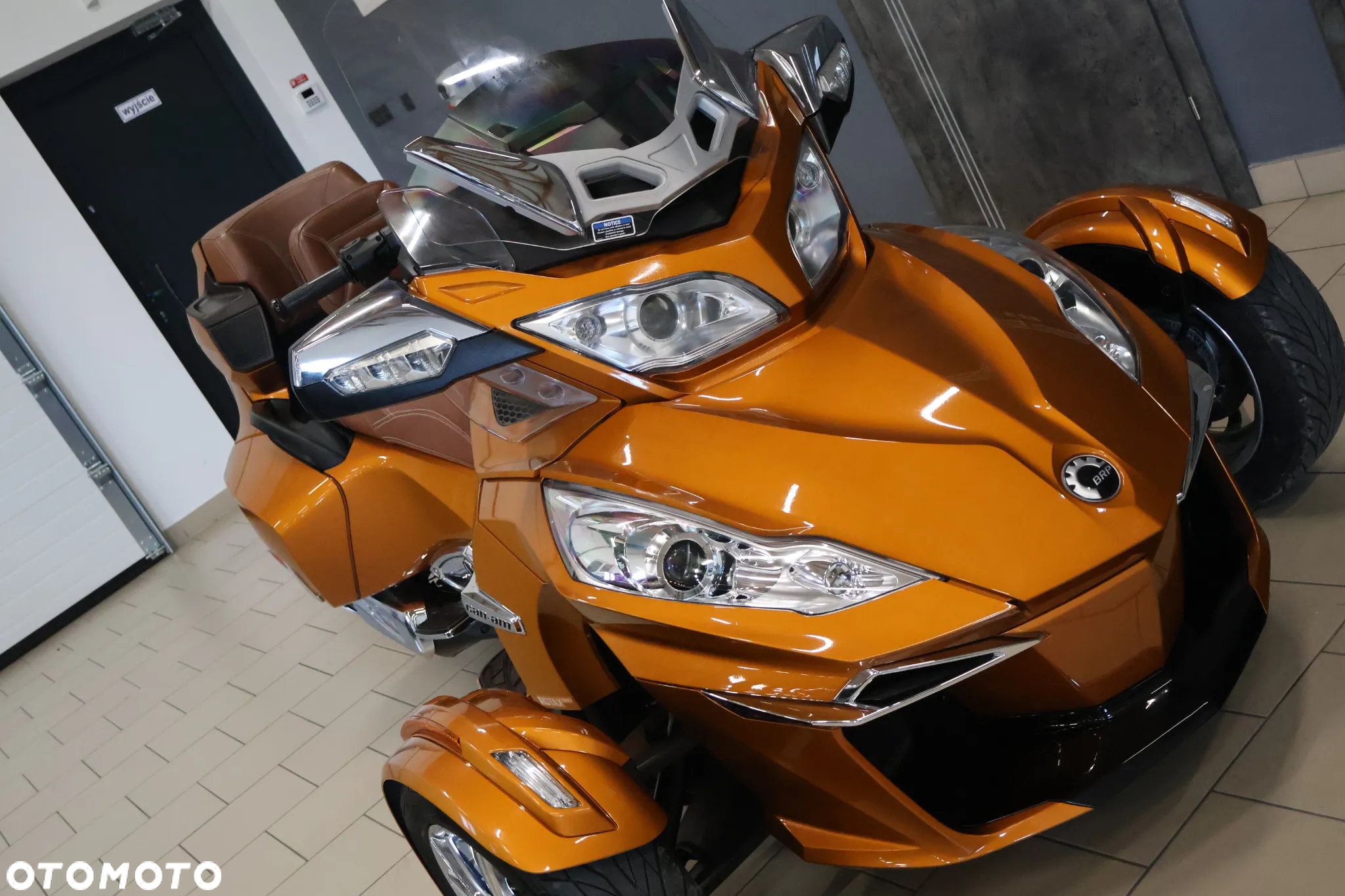 Can-Am Spyder - 9