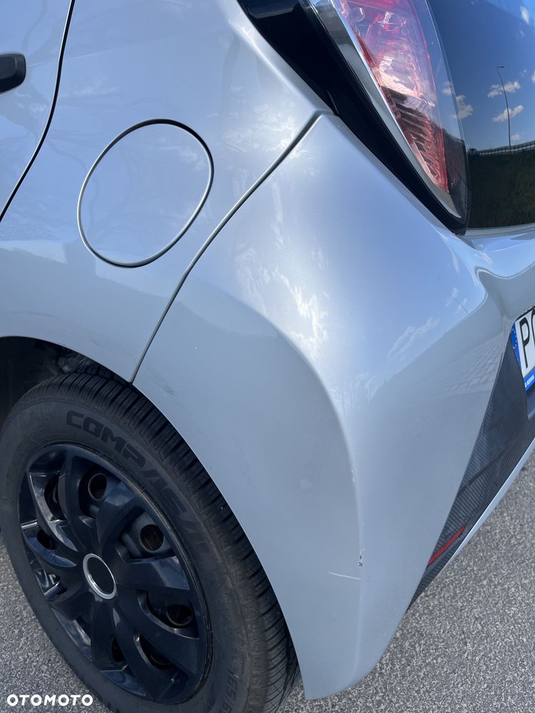 Toyota Aygo 1.0 VVT-i Sprint EU6 - 11