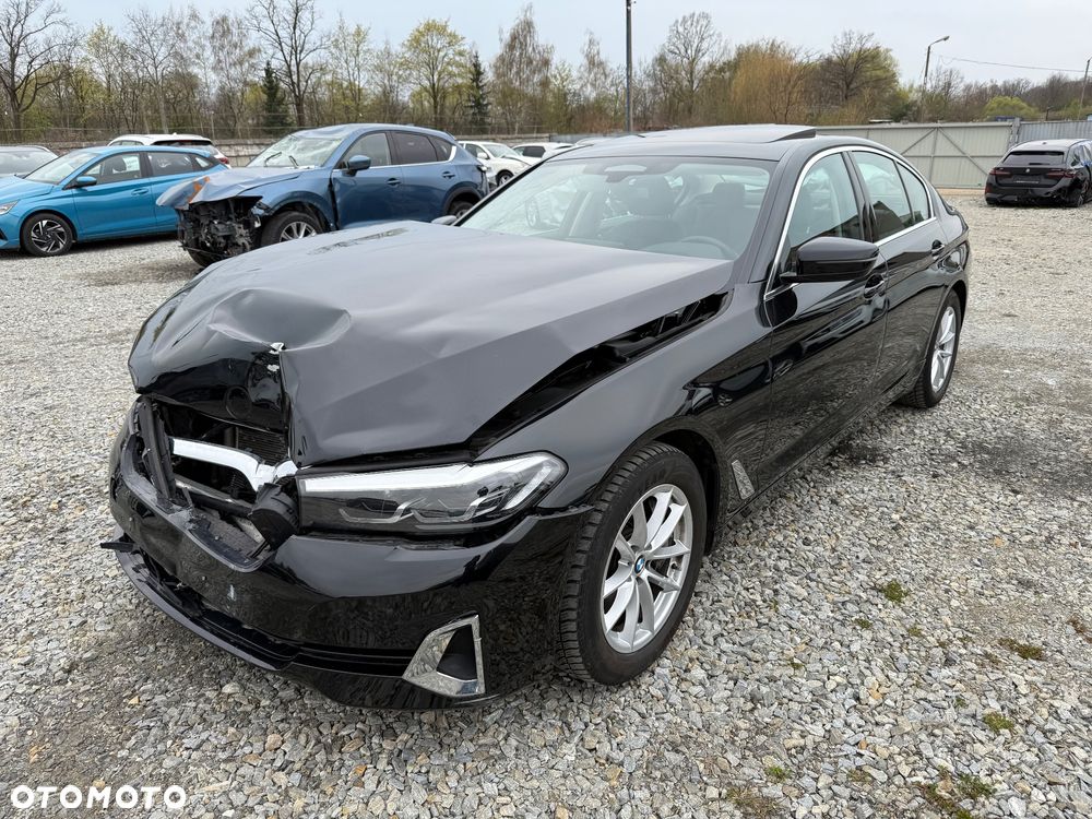 BMW Seria 5 530d xDrive Luxury Line - 40