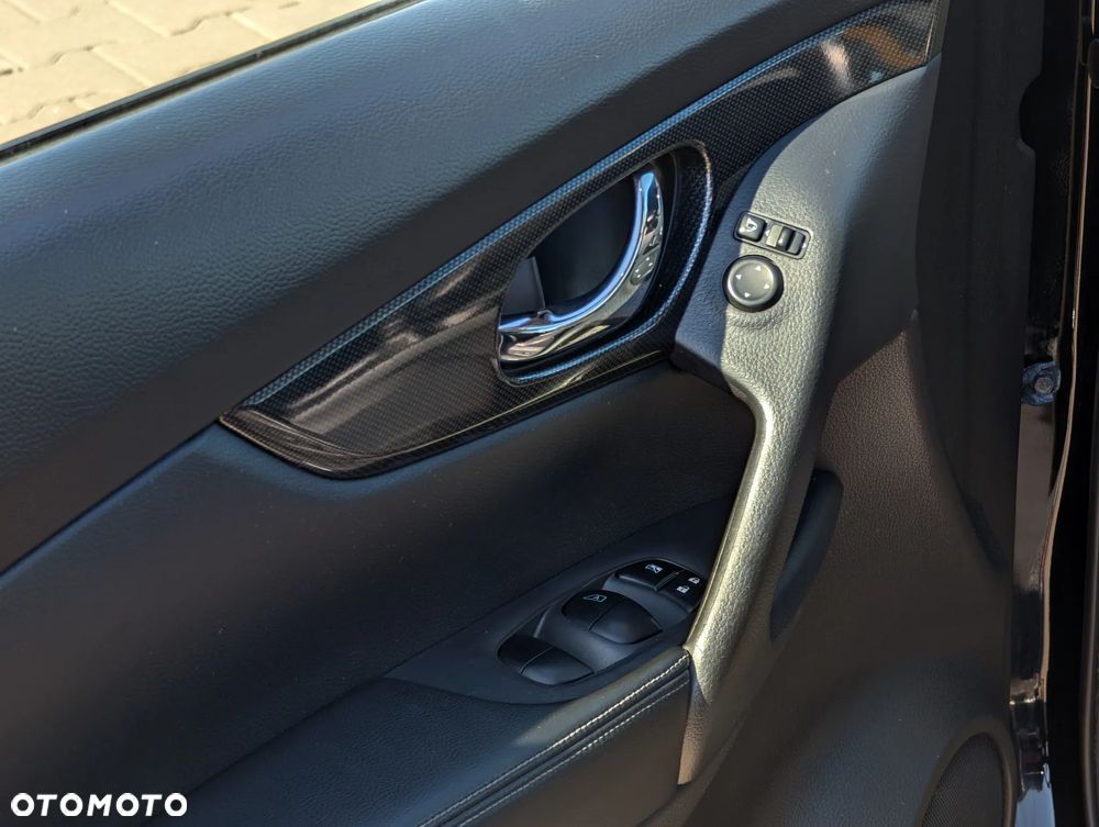 Nissan X-Trail 1.6 DCi Tekna 2WD EU6 - 16