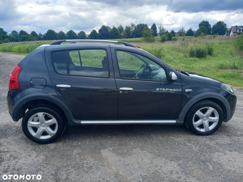 Dacia Sandero 1.6 MPI Stepway - 5