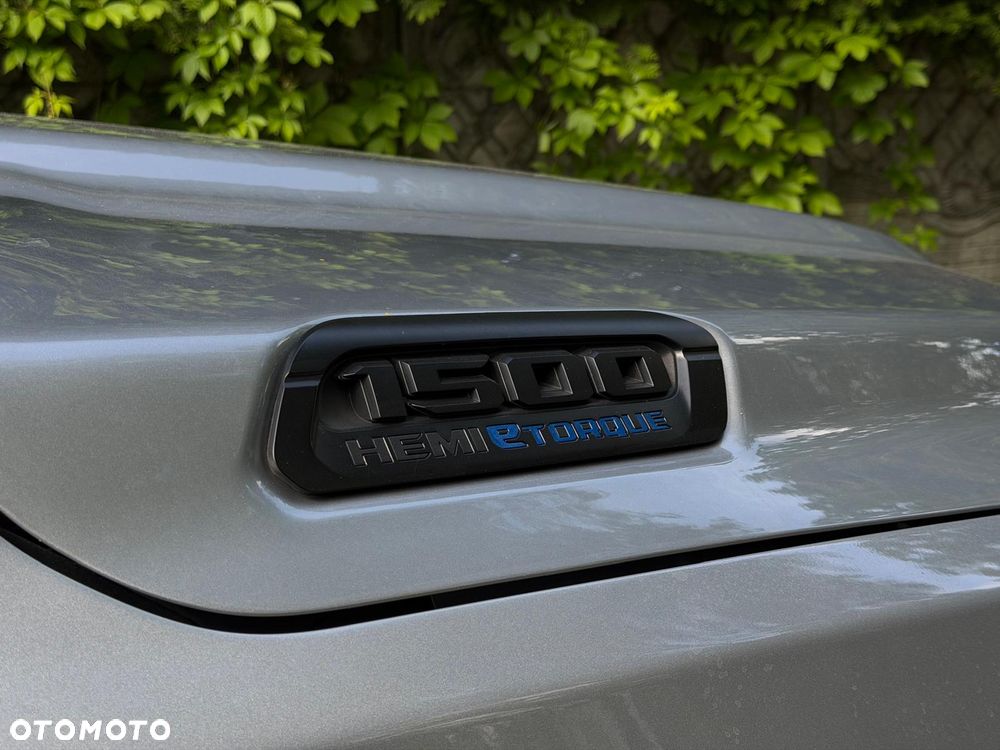 RAM 1500 - 17