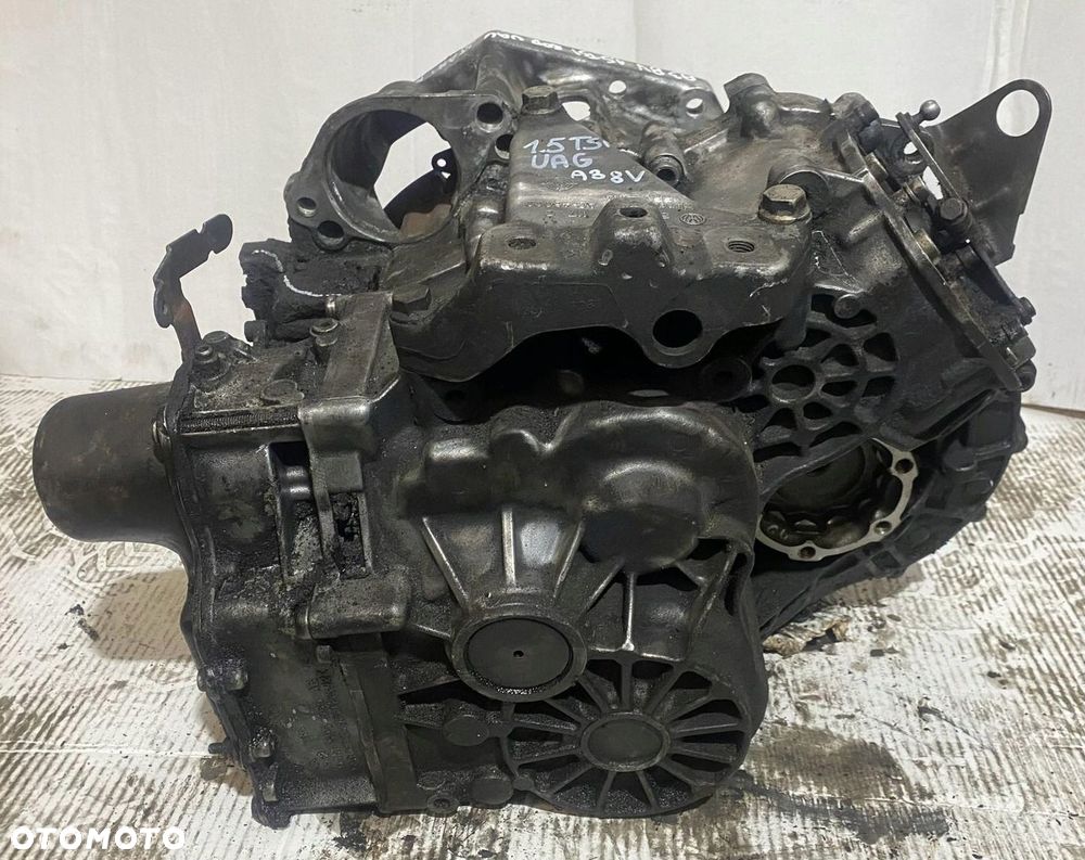 SKRZYNIA BIEGÓW AUDI A3 8V 1.5 TSI UAG - 1