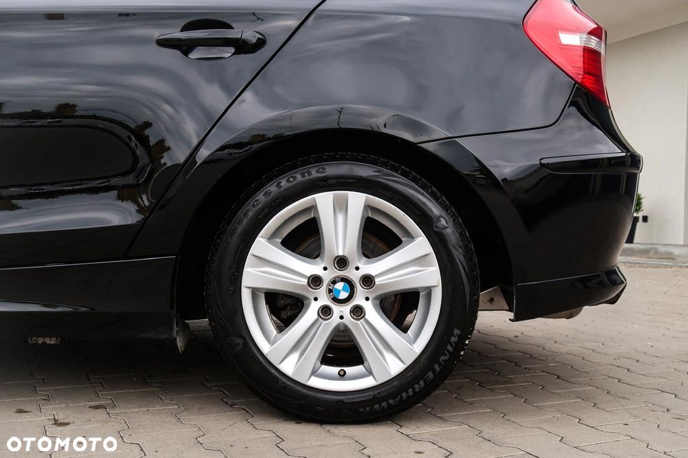 BMW Seria 1 - 38