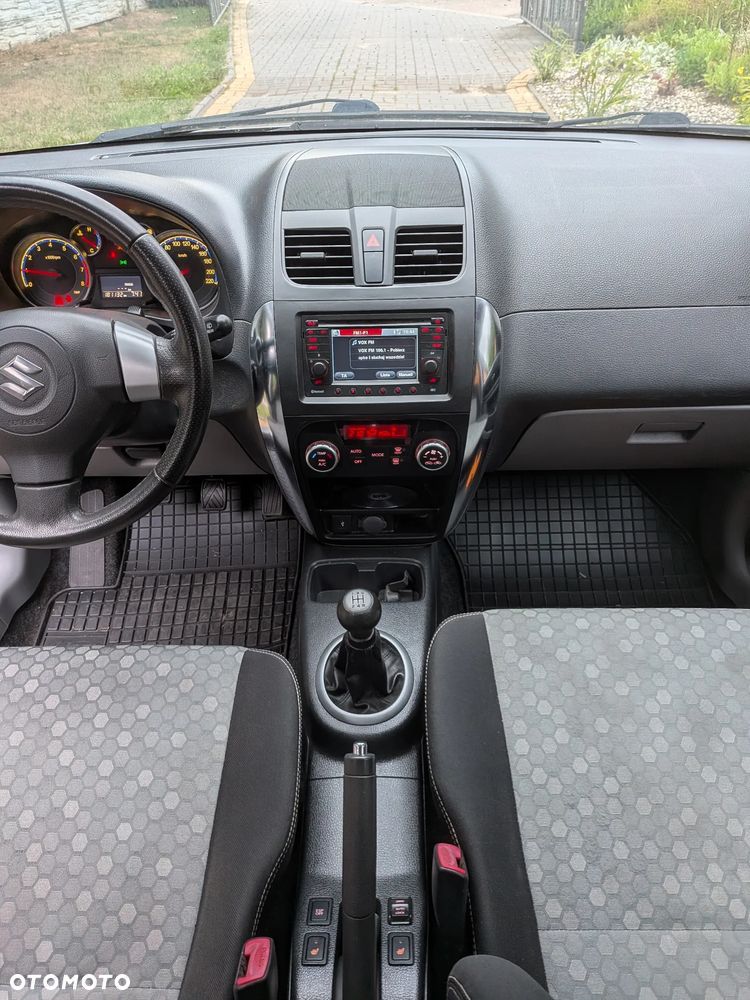 Suzuki SX4 1.6 VVT 4x4 Comfort - 3
