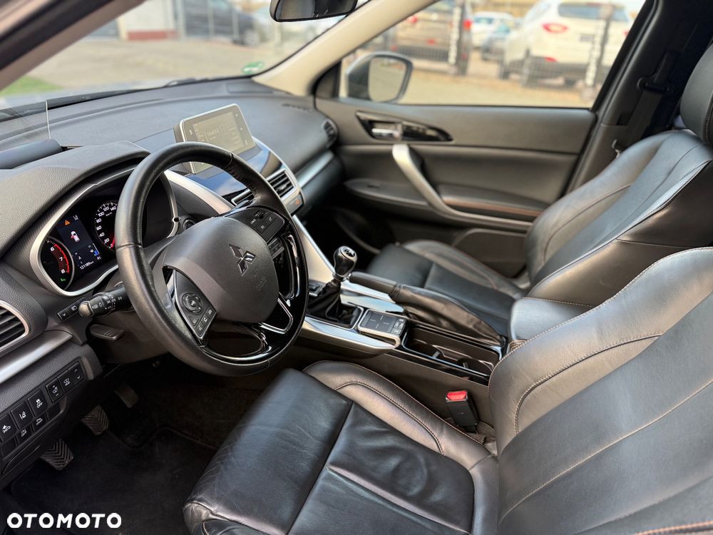 Mitsubishi Eclipse Cross - 27