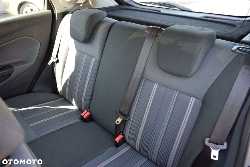 Ford Fiesta - 19