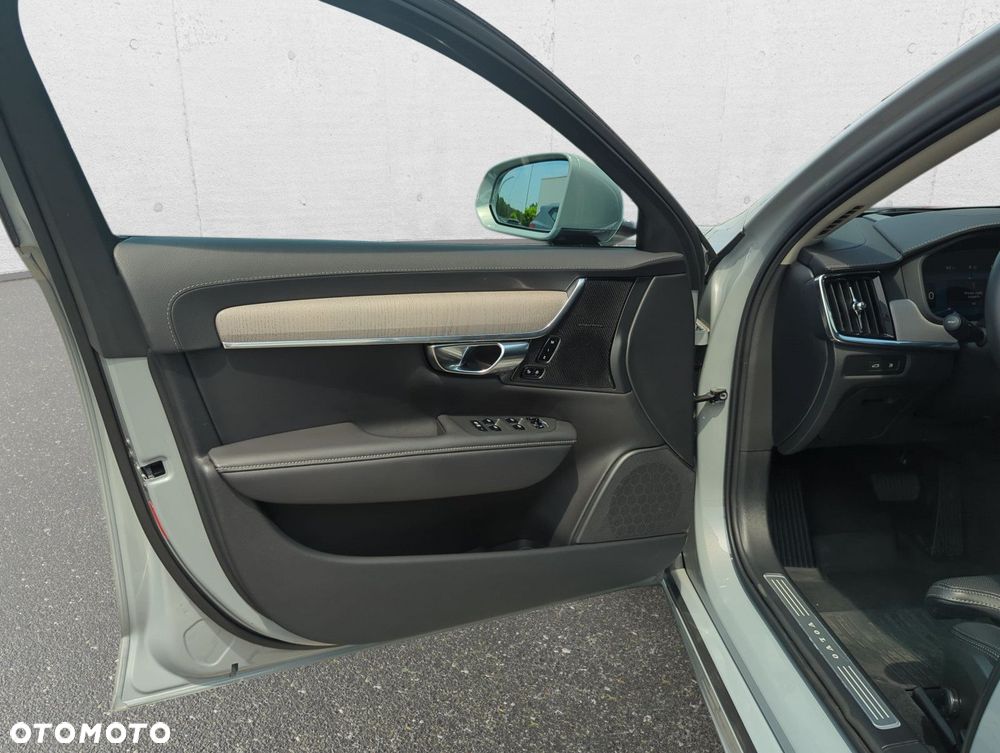 Volvo V90 - 11