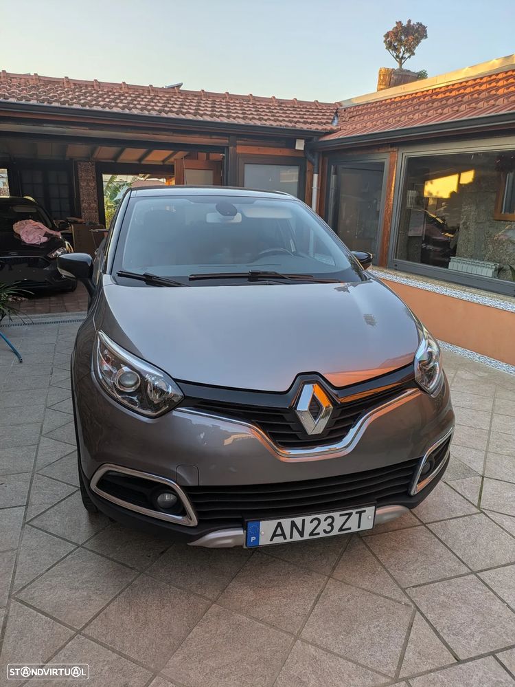 Renault Captur - 1
