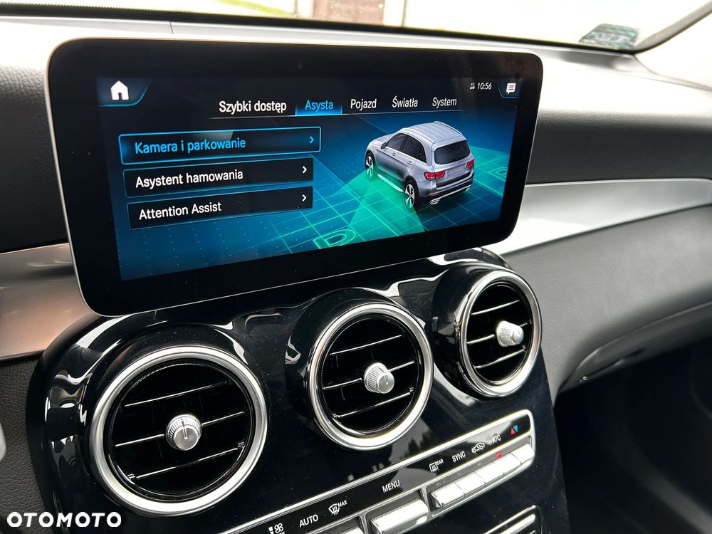 Mercedes-Benz GLC 200 d 4-Matic Business Edition - 24