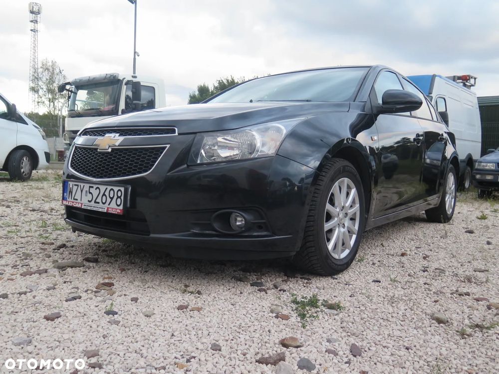 Chevrolet Cruze 1.6 LS - 17