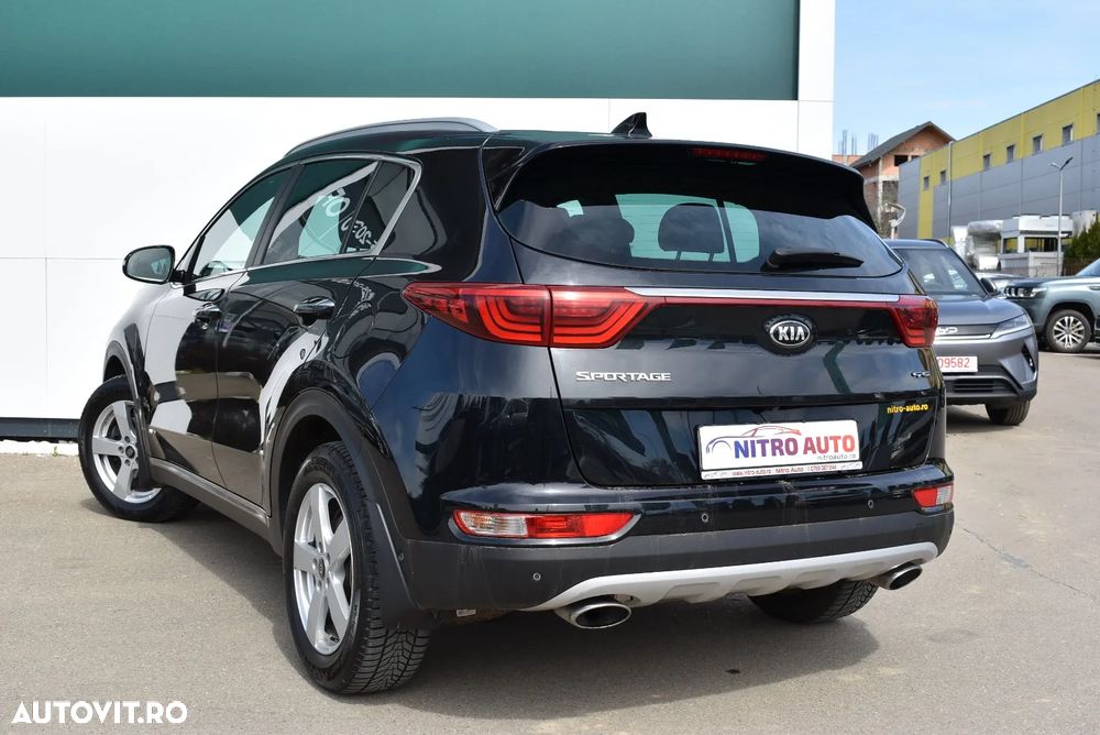 Kia Sportage 1.6 T-GDI 7DCT 4x4 GT Line - 4