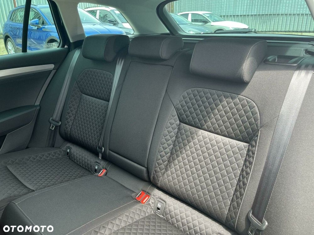 Skoda Superb 1.5 TSI Ambition DSG - 35