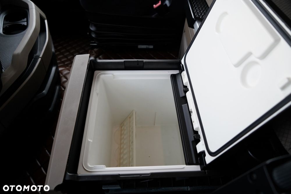 MAN TGX 18.510 / GX / MEGA / RETARDER / NAVI / LOW DECK - 27