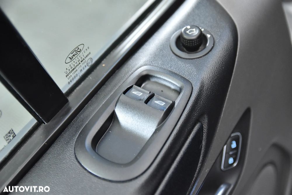 Ford Transit Custom - 14