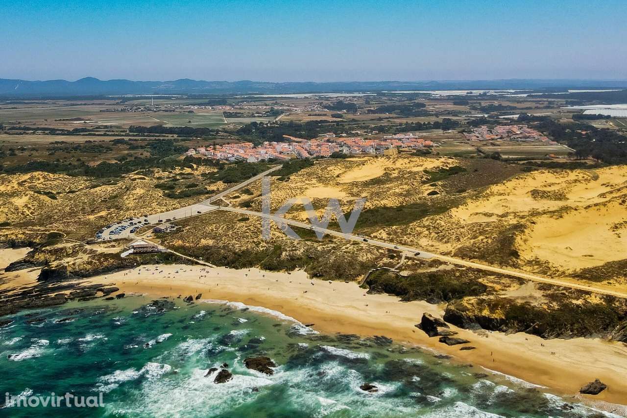 Apartamento T3 com Garagem a 750m da Praia do Almograve - Grande imagem: 2/23
