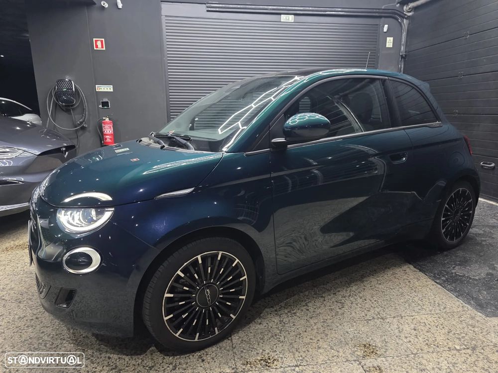 Fiat 500e 3 + 1 42 kWh Icon - 32