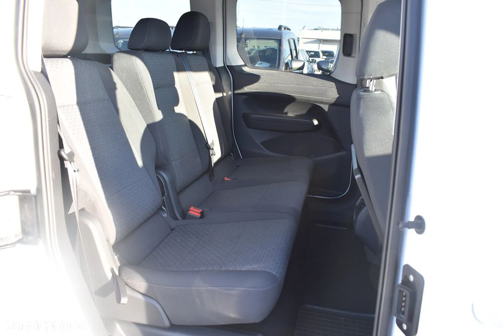 Ford Tourneo Connect 2.0 EcoBlue Titanium - 15