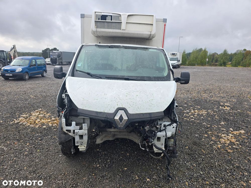 Renault trafic - 3