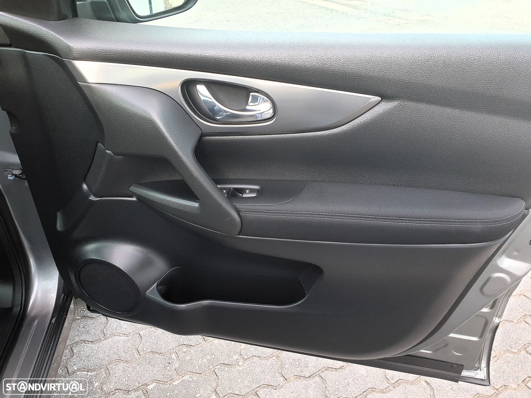 Nissan Qashqai 1.5 dCi N-Connecta Led - 33