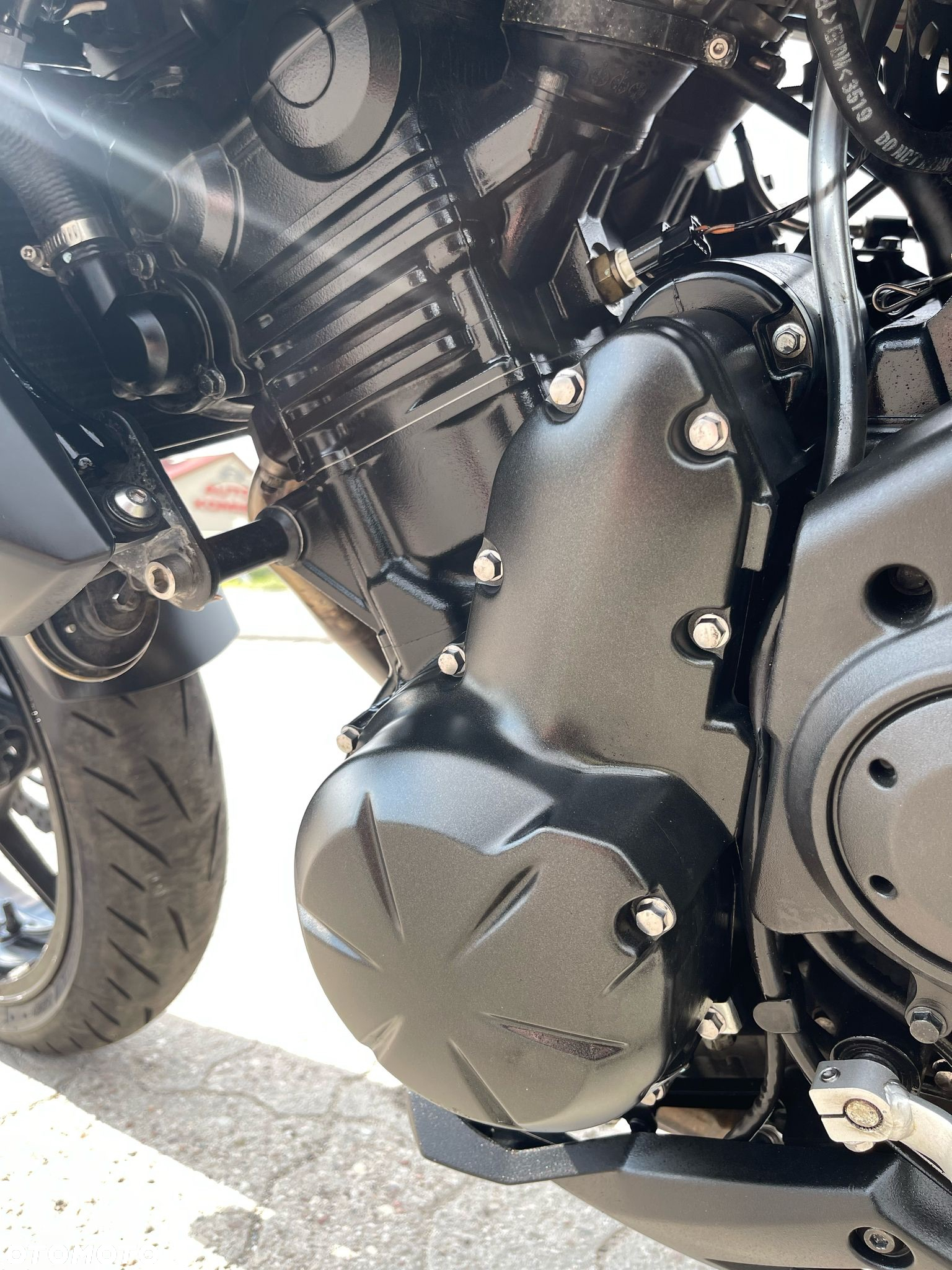 Kawasaki ER - 9