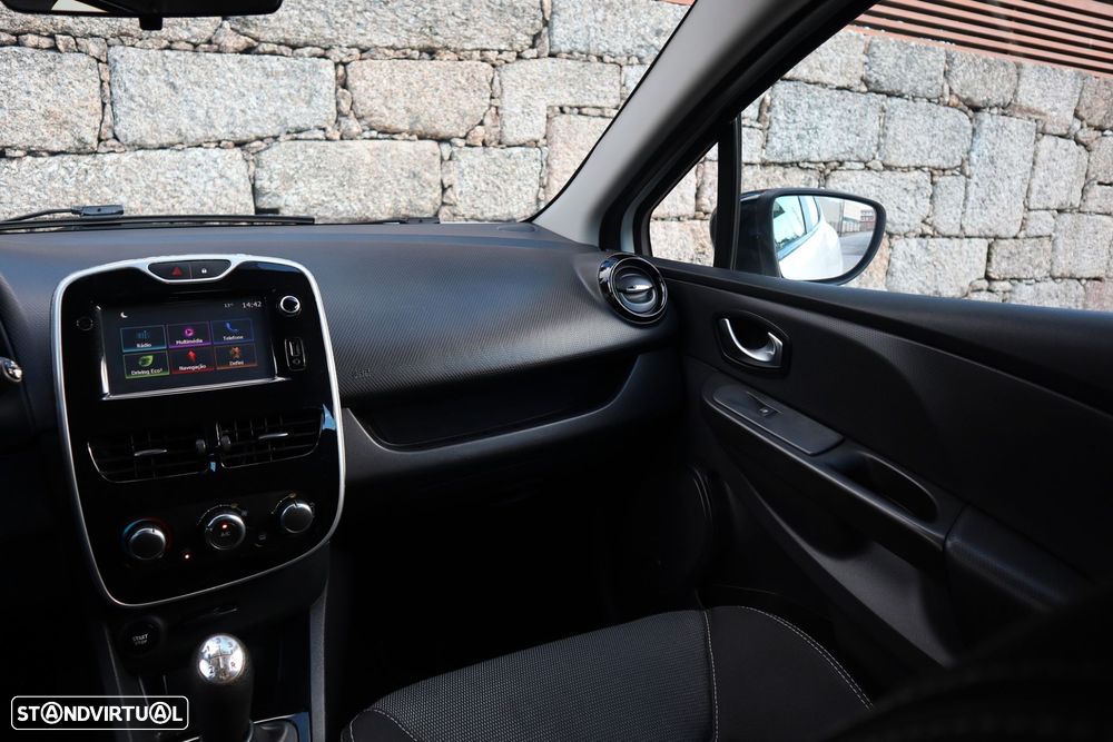 Renault Clio 1.5 dCi Dynamique S - 12