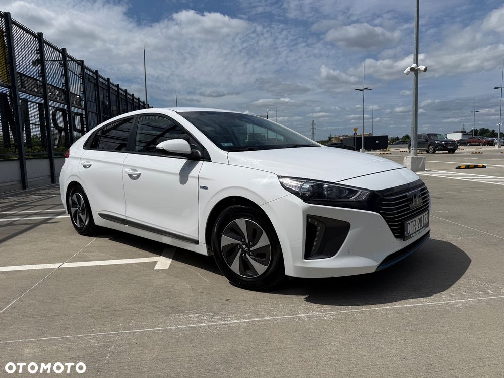Hyundai IONIQ Hybrid Business - 1
