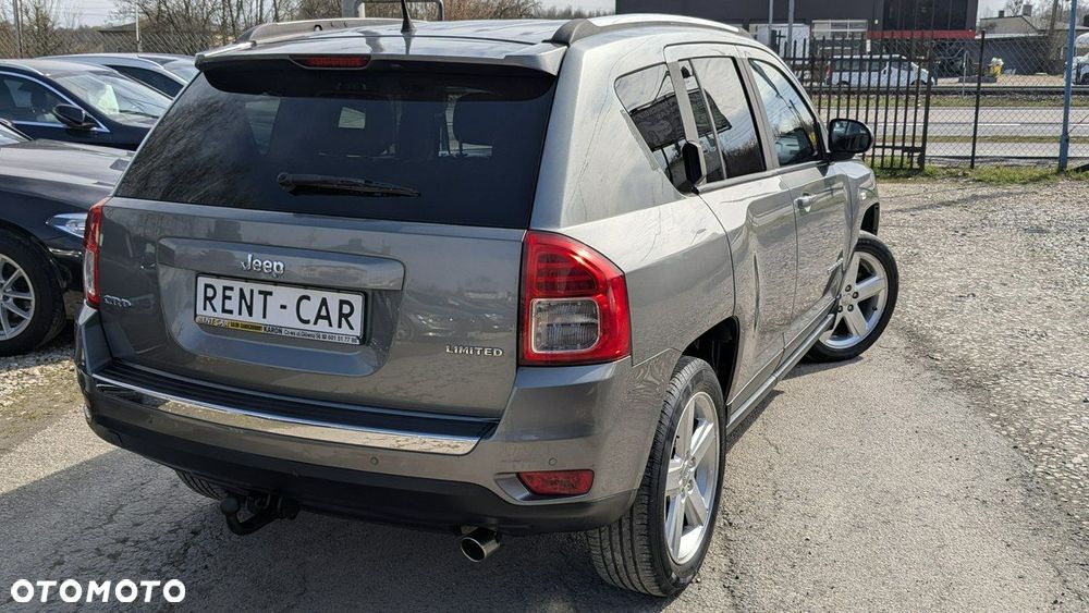 Jeep Compass - 13