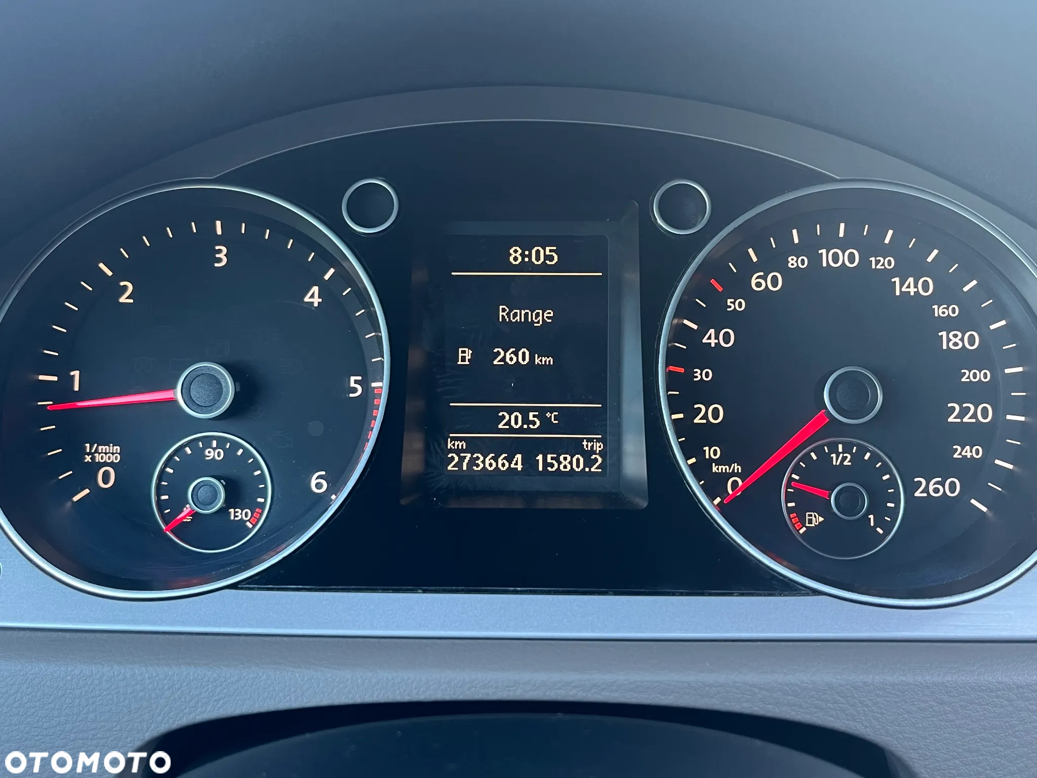 Volkswagen Passat 2.0 TDI DPF Comfortline - 12