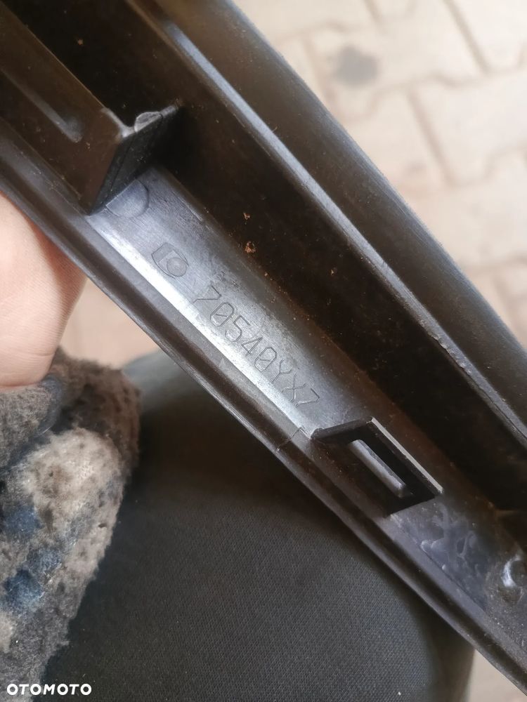 LISTWA SZYBY CZOLOWEJ PRZEDNIEJ PRAWA LUB LEWA PEUGEOT 508 9686615480D 9686615580G - 5