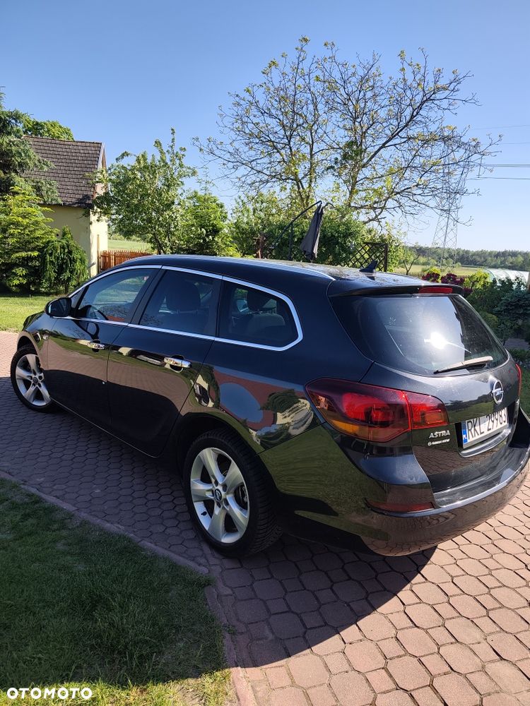 Opel Astra - 4
