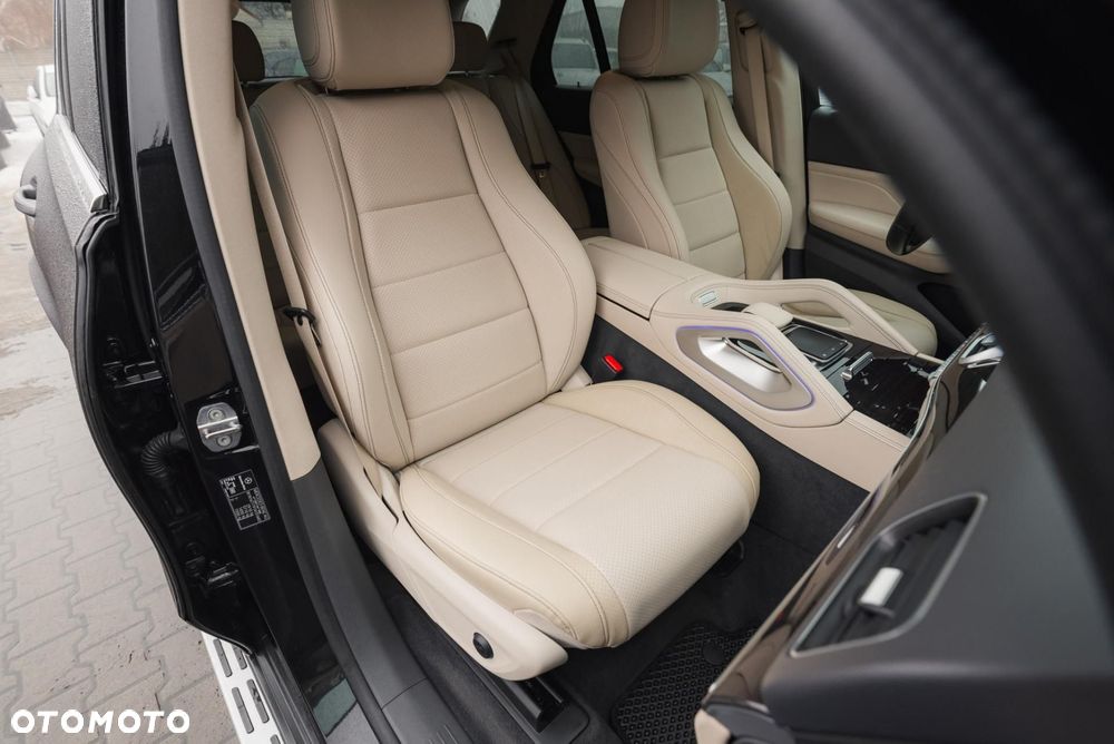 Mercedes-Benz GLE 300 d 4-Matic - 15